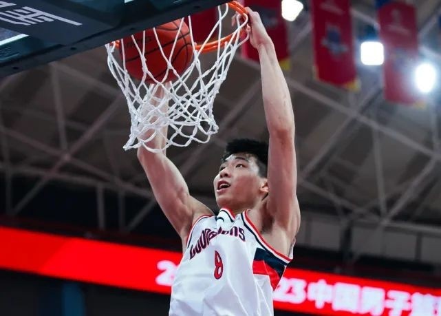 撞了墙的崔永熙，还能成为"国产伦纳德"吗？