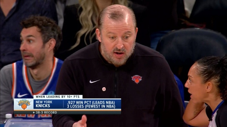 真的稳！本季尼克斯领先10+时最终38胜3负 胜率92.7%联盟第1