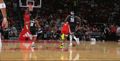 杰伦-格林单臂滑翔平筐劈扣范乔丹下去后一波9-2反超