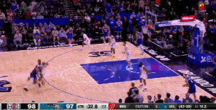 关键球有所发挥！哈登不看人鬼手抢断 帮助快船手握最后一攻球权