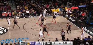 状态不错！文森特首节剩三分钟上场 强突后打板拿下复出首分！