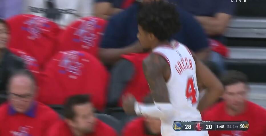 科尔上四后卫+卢尼阵容 立马被火箭连追9分！