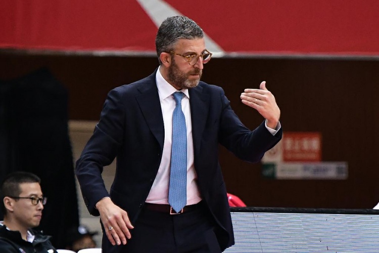 乔里欧：我们打出了非常好的一场比赛 我还是需要表扬我的队员们