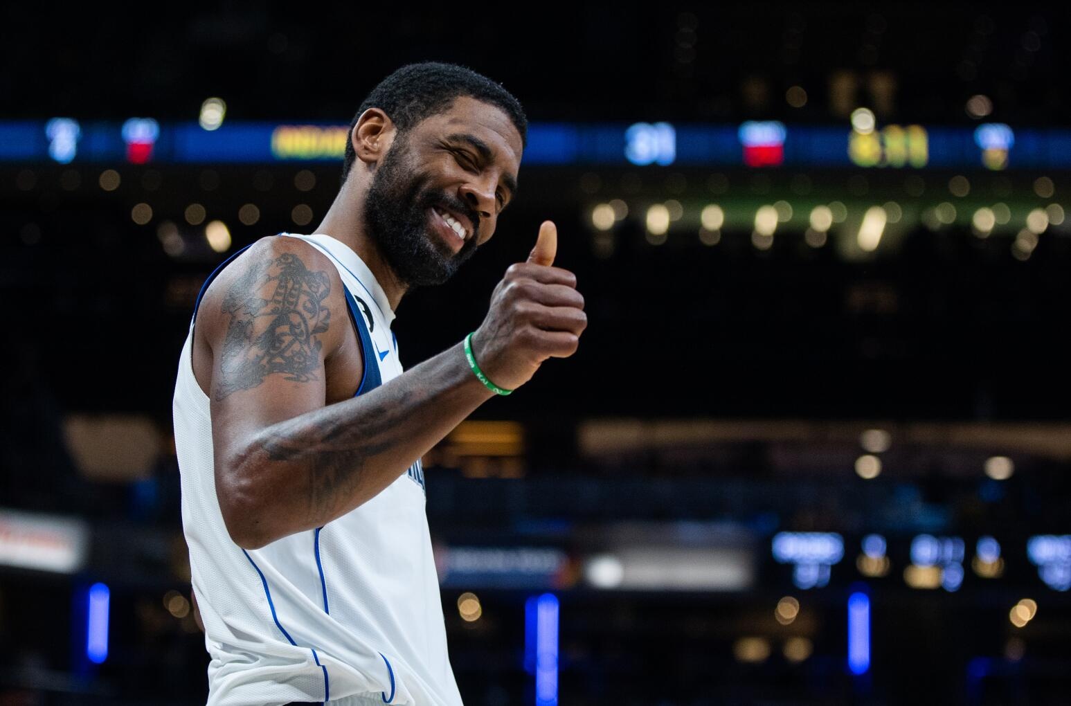 基德：我觉得欧文是真心喜欢达拉斯 他喜欢这里的球迷&社区