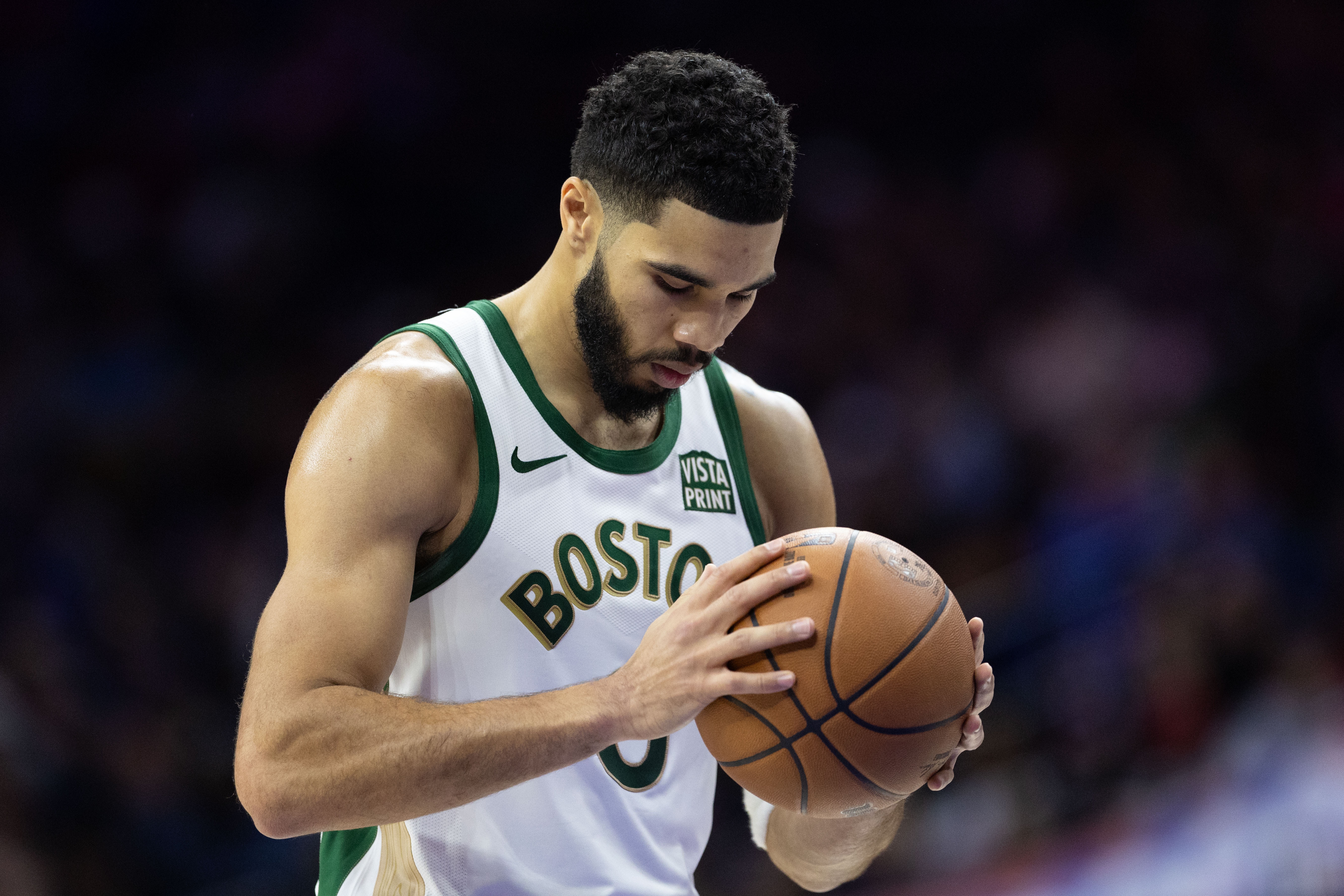 小里弗斯：塔图姆应该多造犯规去罚球 而不是依赖自己的跳投