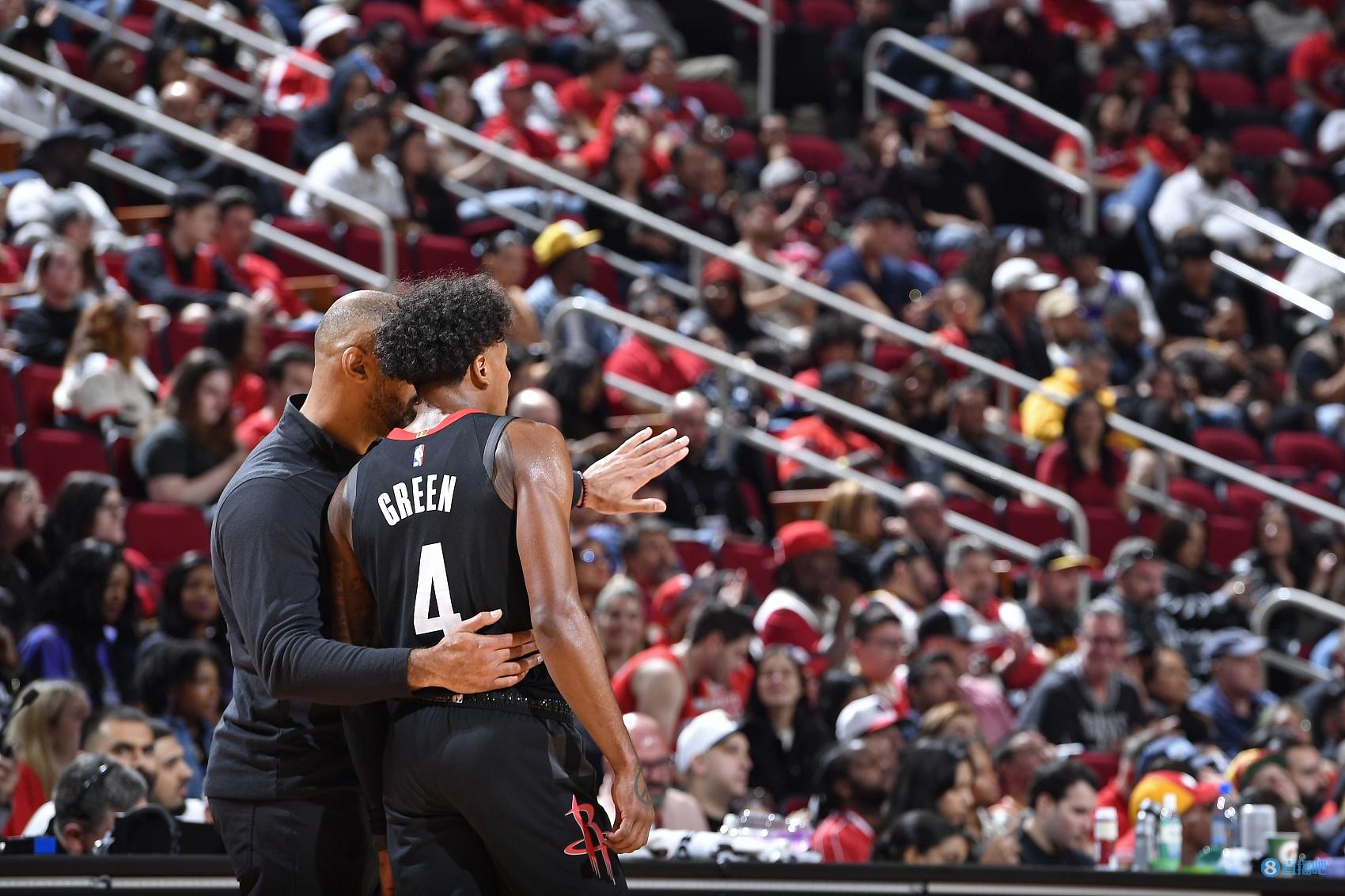 拿下周最佳！乌度卡：我为杰伦-格林的进步感到高兴 他已渐入佳境