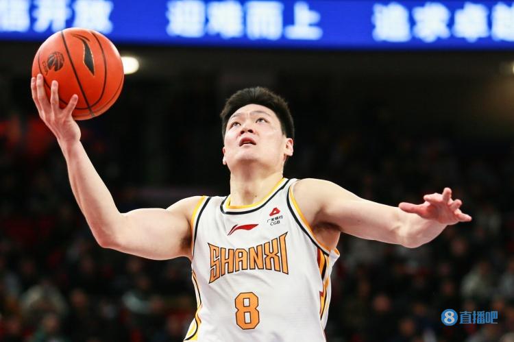 疯狂输出成空砍！张宁23中11得37分5板2助 轰中8记三分