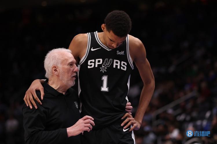 文班：能跟随波波训练是非常宝贵的事 我做任何事都不会半途而废