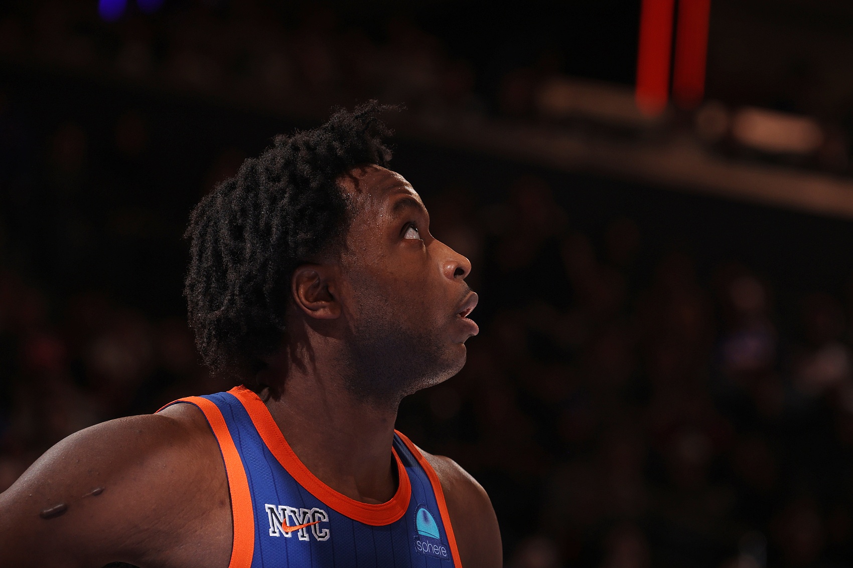 Lowe：阿努诺比非常适合尼克斯 他的作用比兰德尔都大