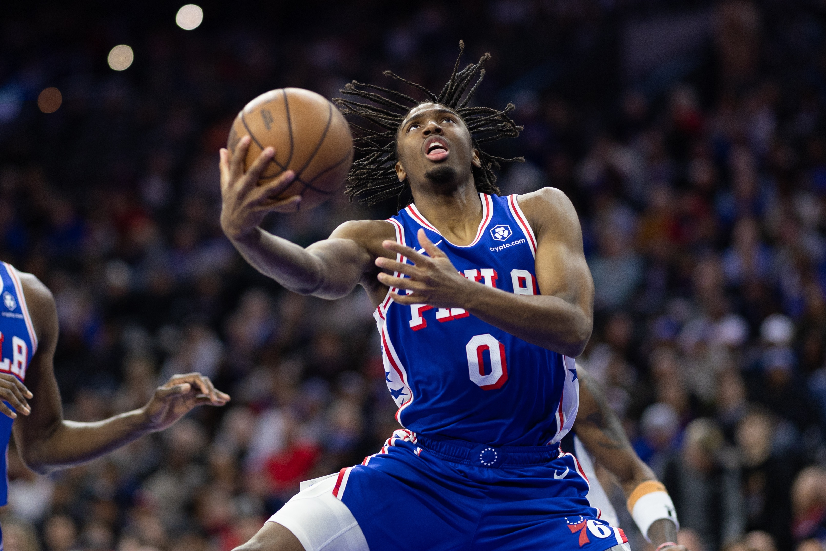 太强了！马克西26中15狂轰37分9篮板11助攻 正负值+26冠绝全场