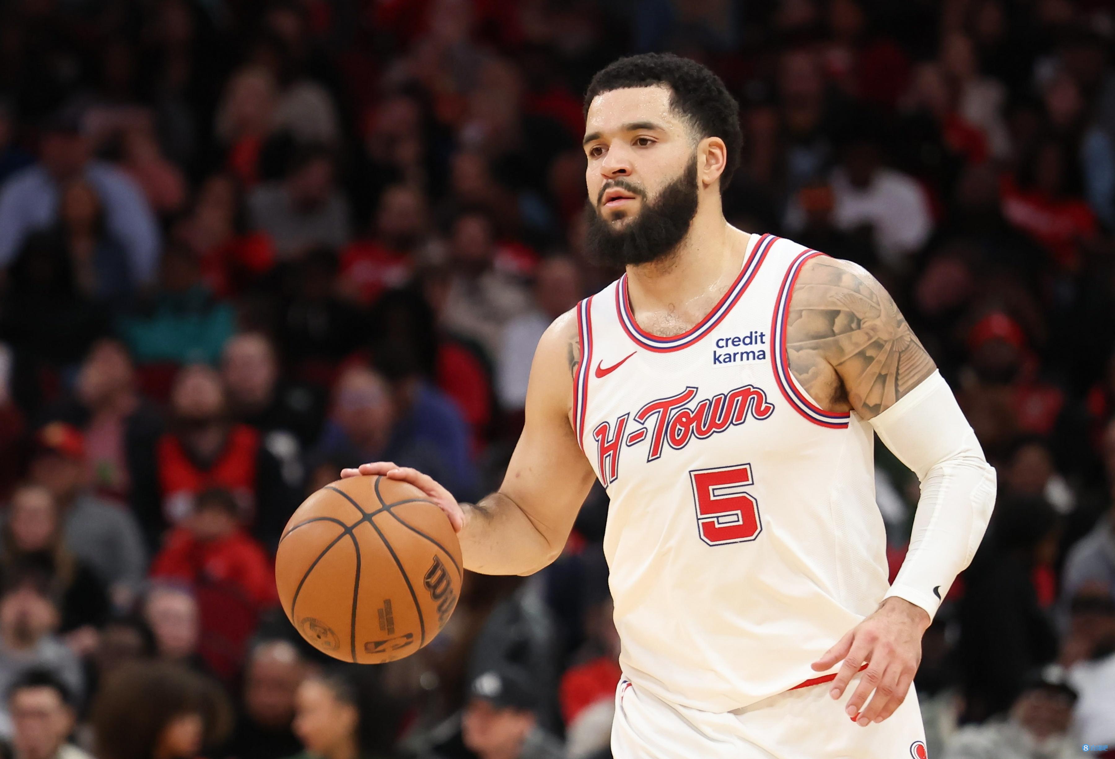 破个人单赛季助攻数纪录！范弗里特全场11投3中贡献7分3板11助2断