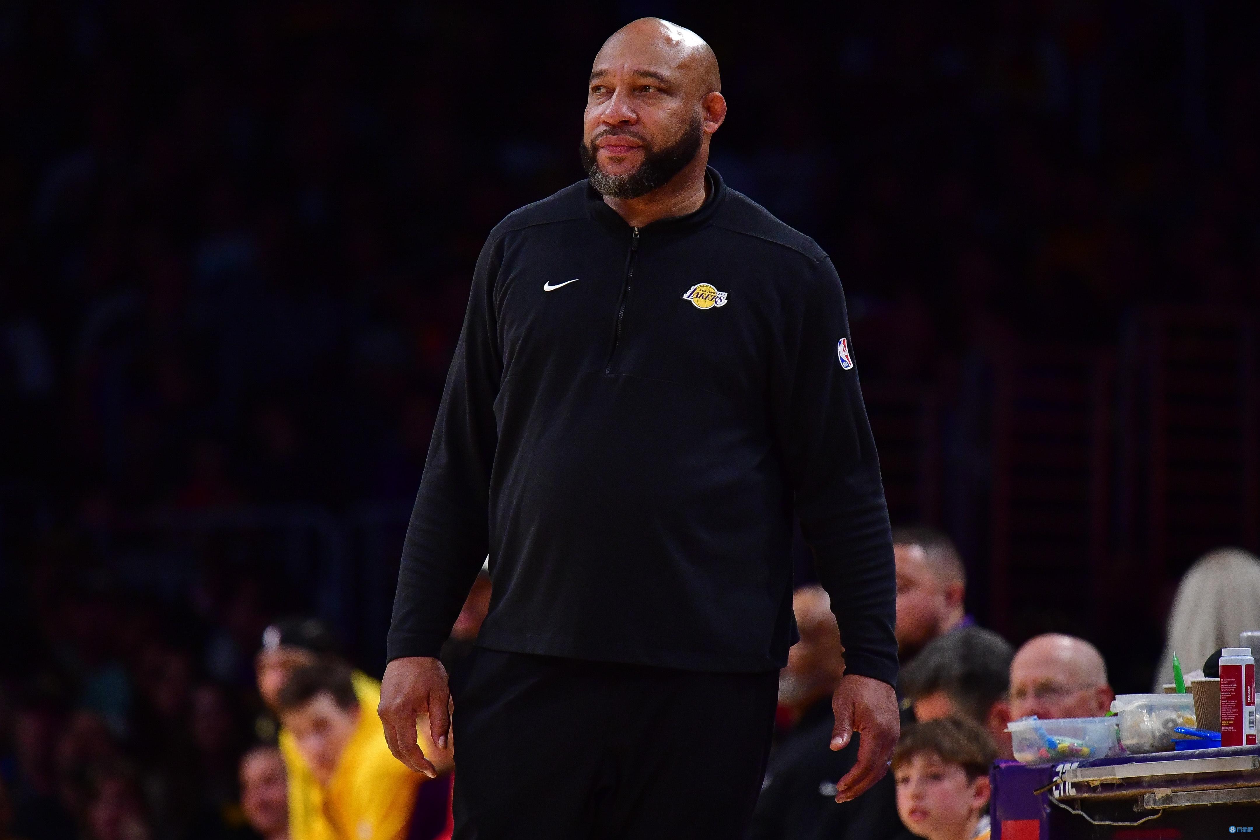 哈姆：我们想确保打出稳定的防守 每个人在防守端都很努力