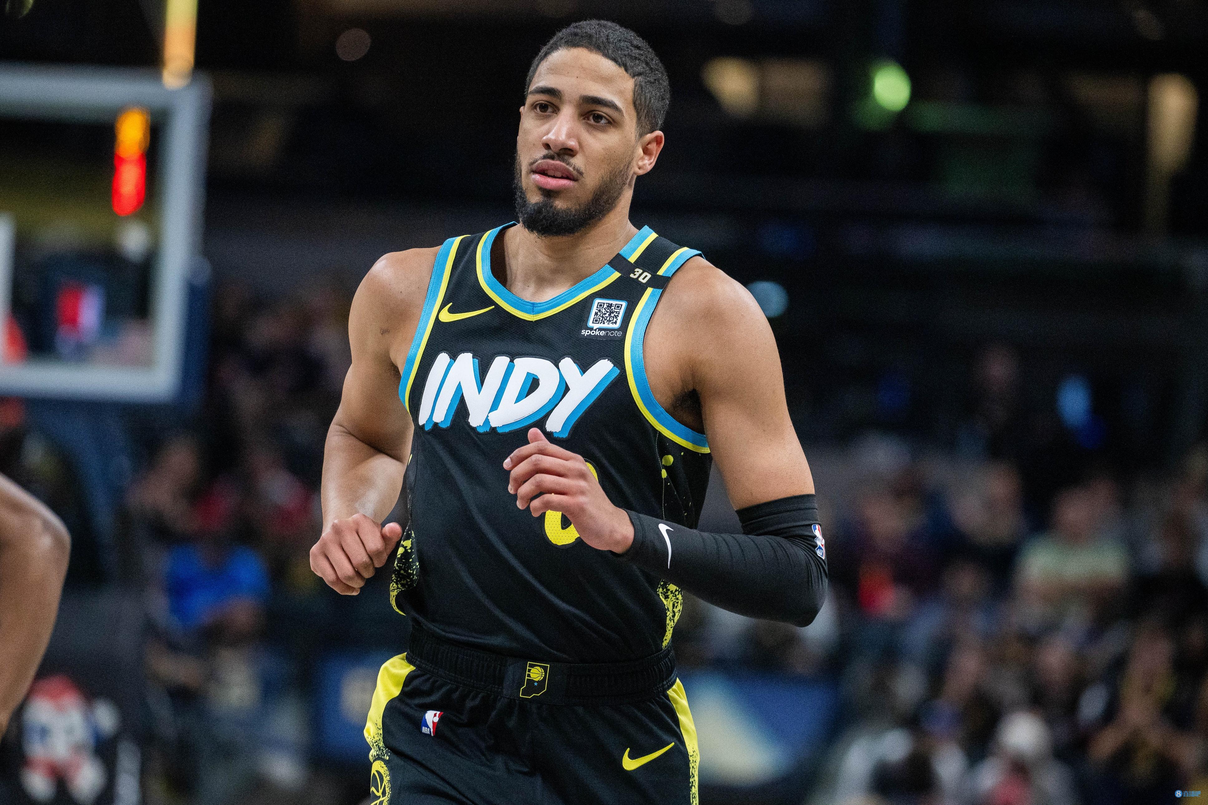 外线失准！哈利伯顿14投4中得到14分6板12助 三分9投1中