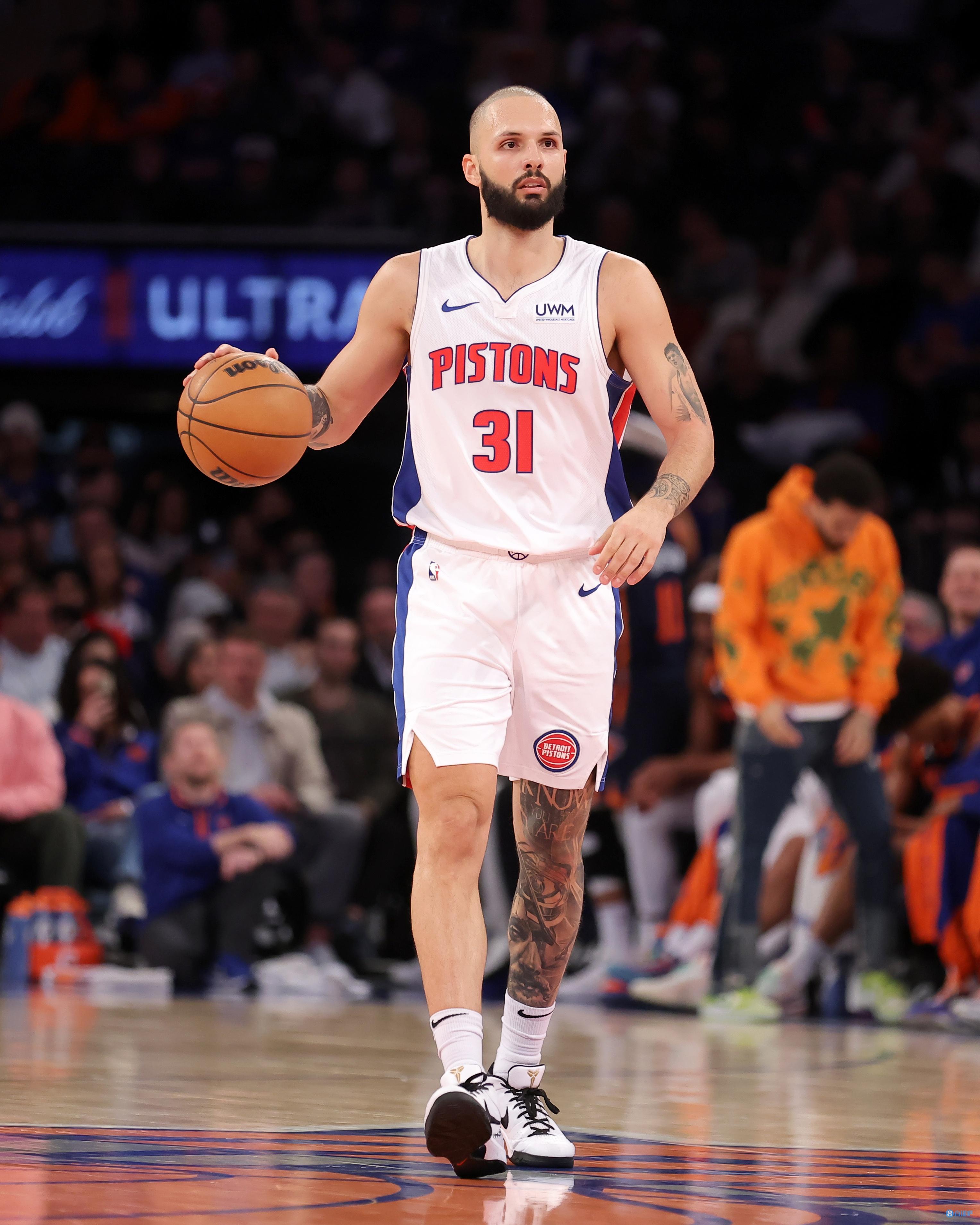 太铁了！富尼耶9中1&三分7中1 得到3分1板4助