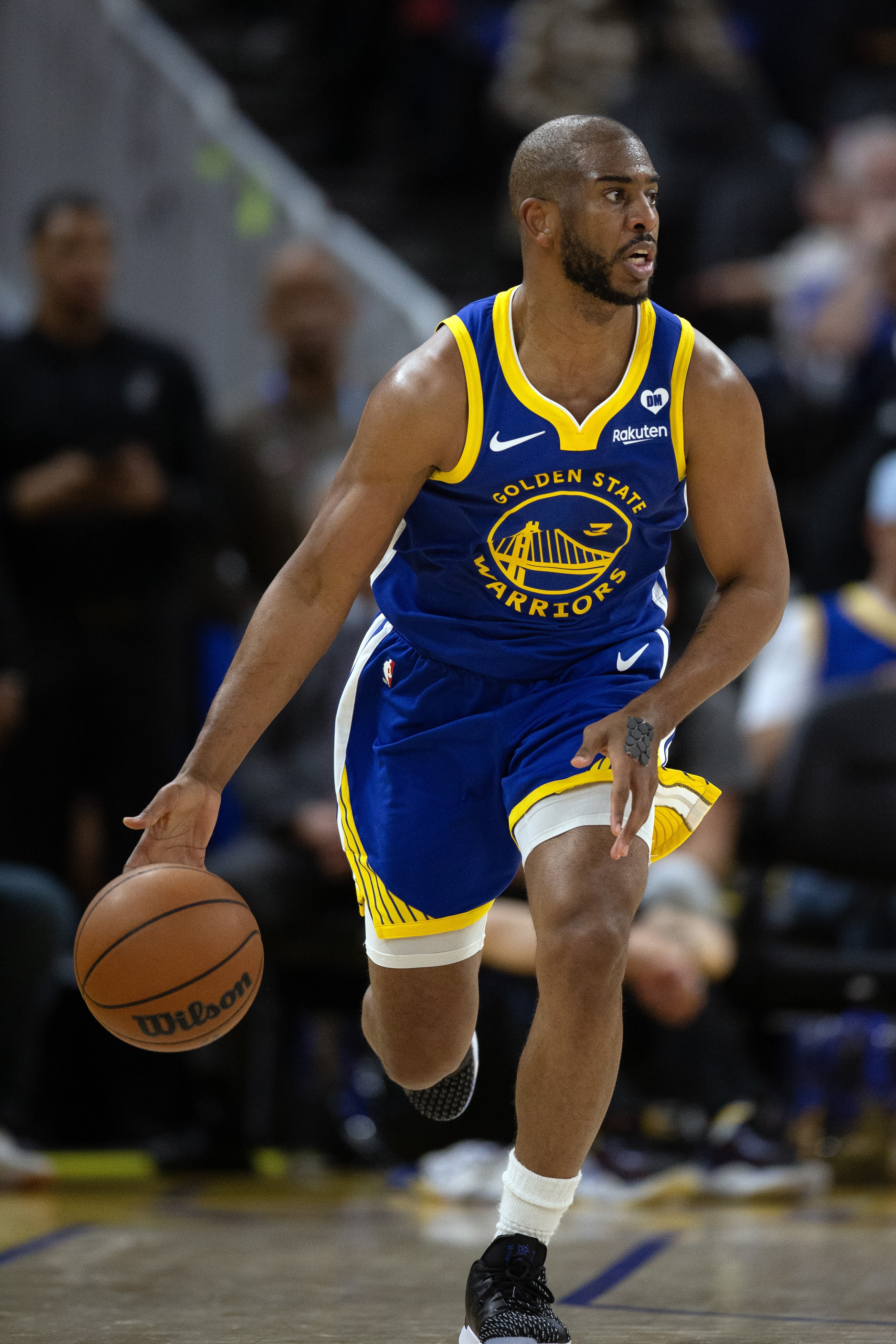 两个三分挺关键！保罗半场7中3&三分4中2拿到8分2助攻