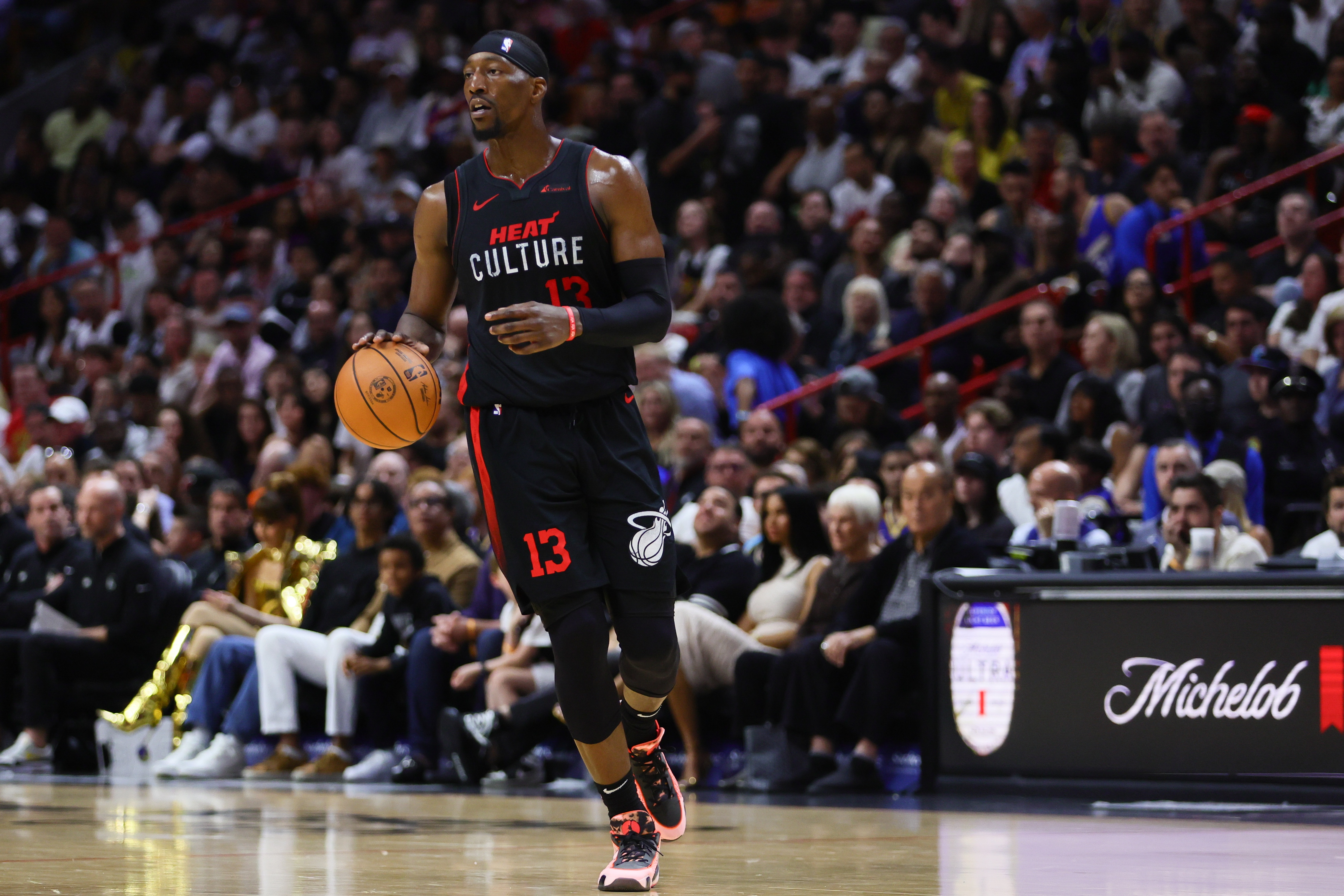 全能表现！阿德巴约12中6拿到22分9板5助