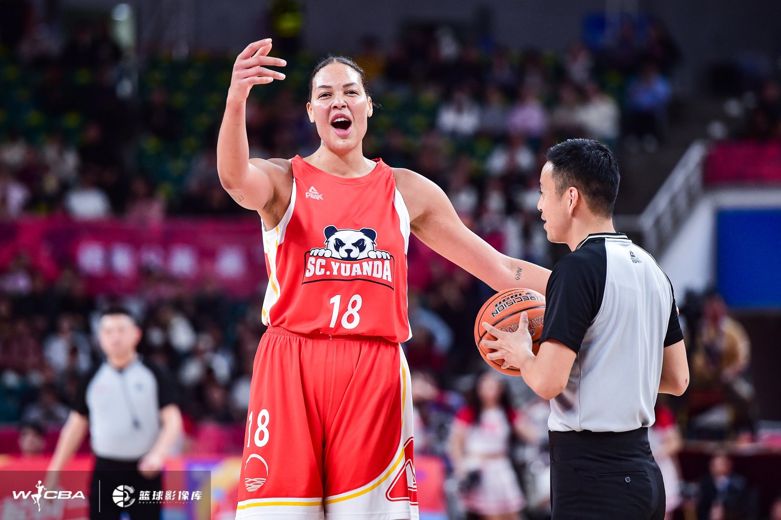 统治力！坎贝奇17中14高效拿到33分12板4助4帽